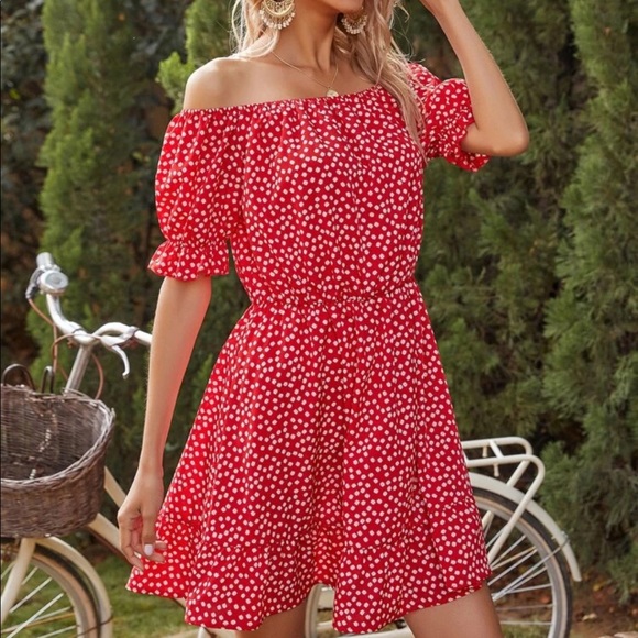 Polka dot off shoulder ruffle hem mini dress - Picture 5 of 7